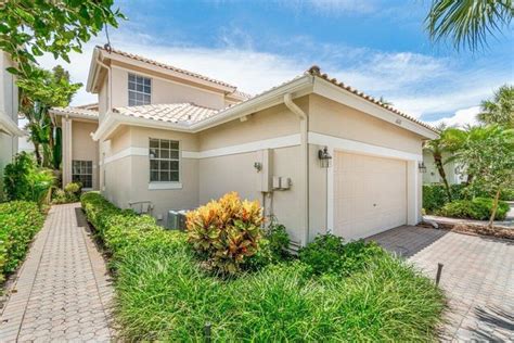 Homes For Sale With Pool In Banyans Of Arvida Country Club Boca Raton