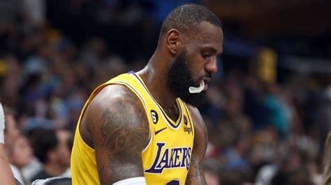 Nba Playoffs Memphis Grizzlies Force Game 6 After Win Over Los Angeles Lakers Cnn