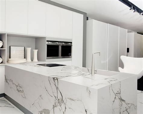 Столешница из дерева для кухни на заказ - дуб, бук, сосна