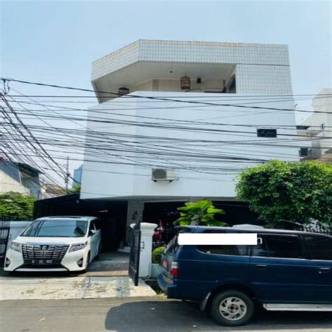 Gedung Kantor 3 Lantai Strategis Di Senen Jak Pus