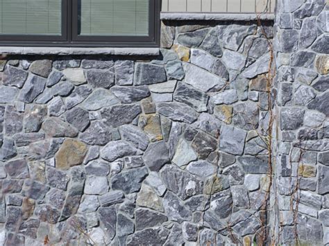 Kettle Valley Granite Random Fieldstone K2 Stone