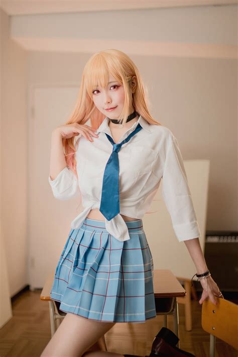 Ely Cosplay Marin Kitagawa Everia Club