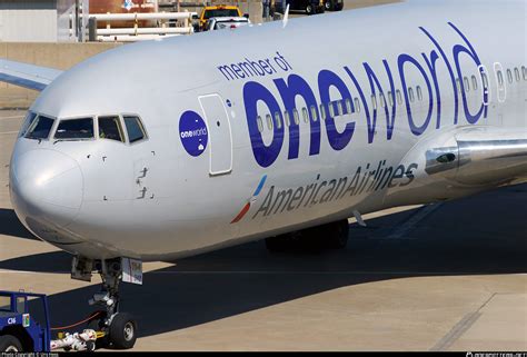 N343AN American Airlines Boeing 767 323ER WL Photo By Urs Hess ID