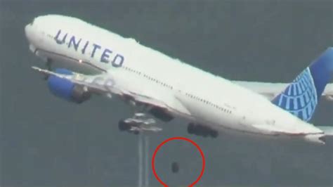 Tire Falls Off United Airlines Boeing Plane After Takeoff From San