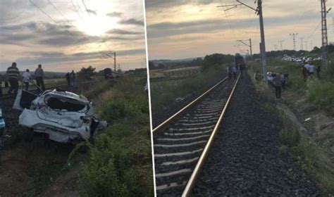 İstanbul Çatalca da feci kaza Yolcu treni hemzemin geçitte otomobile