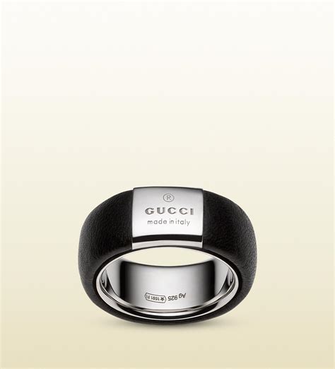 Lyst Gucci Gucci Trademark Ring In Black For Men