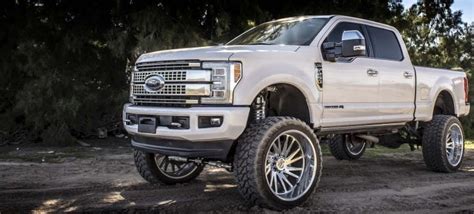 Lifted ford f250 Platnium white