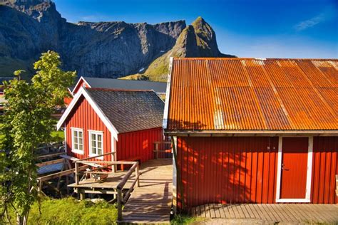 Reine Rorbuer Accommodation In Lofoten Guide To Lofoten