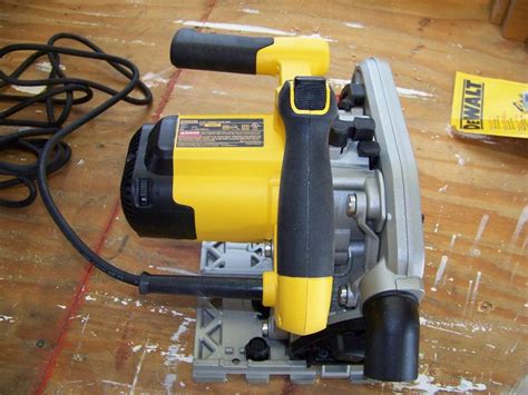 Dewalt Tracksaw Review Model Number Dws520k Tools In Action Power Tool Reviews