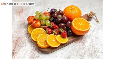 【影音版】甩脂肪肝晚上別吃水果？6要訣防中鏢！營養師：多吃膳食纖維就對了 華人健康網 專業即時優質的健康新聞及資訊分享平台業即時優質的