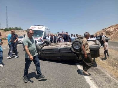 Diyarbakir da Kontrolden Çikan Otomobil Takla Atti Açiklamasi 1 Yarali