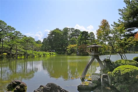 今回歩いたのは、石川県金沢 居酒屋はち丸金沢駅前店 特選！ハイボールコラム 地球の飲み歩き方