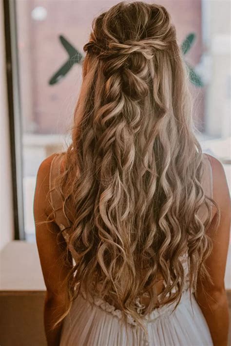 Pin De En Hair En Peinados Novia Pelo Suelto