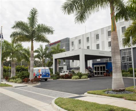 Hampton Inn & Suites Sarasota-Bradenton Airport (Sarasota, FL): What to ...