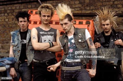 4224 70s Punk Stock Photos High Res Pictures And Images Getty Images