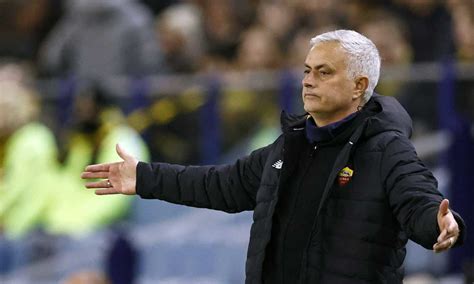 Roma Sfuma Un Obiettivo Prioritario Di Mourinho Mercato