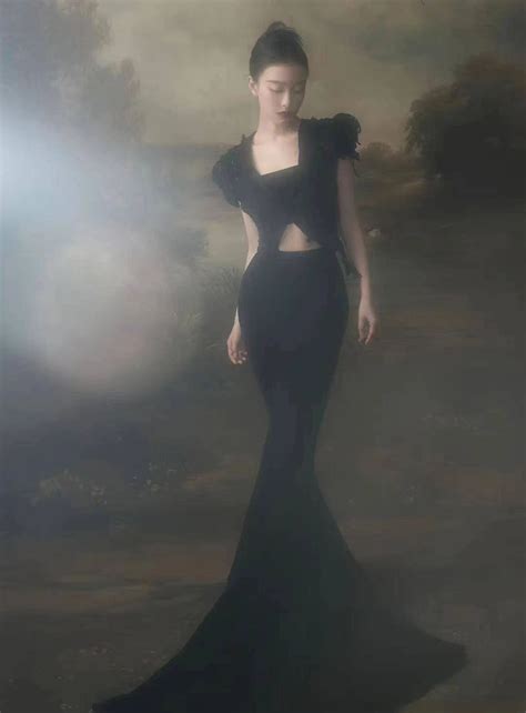 ni ni shines   red carpet    oil painting goddess