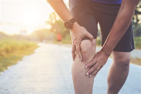 Iliotibial Band Syndrome Itbs What Is It How To Treat It Ace