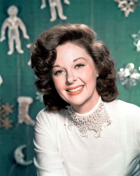 48 Glamorous Color Photos Of Susan Hayward In The 1940s And 1950s