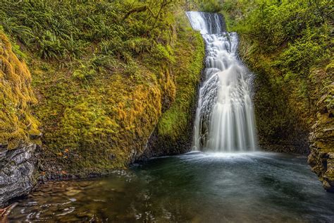 Columbia Gorge Trail: Bridal Veil Falls | Friends of the Columbia Gorge