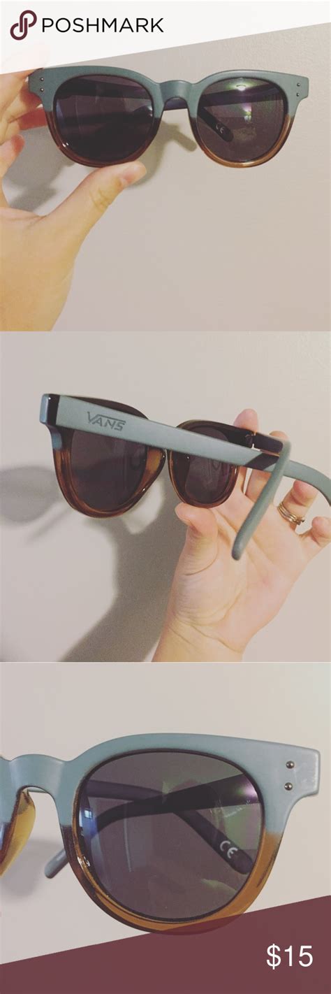 Vans Sunglasses 👓 Vans Sunglasses Sunglasses Van Accessories