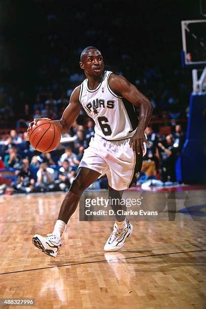 483 Avery Johnson Spurs Photos & High Res Pictures - Getty Images