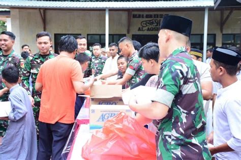 Tebar Kebaikan Danrem Tdl Berbagi Berkah Makan Bersama Masyarakat