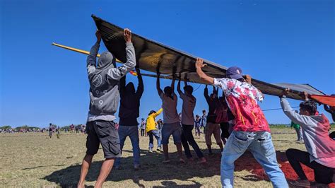 Layang Layang Lake Cara Orang Mandar Rayakan Angin Timur