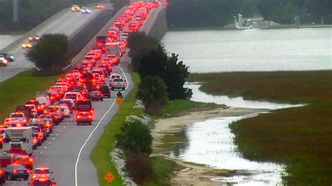 Crash Blocks Us 278 On Hilton Head Bluffton Hilton Head Island Packet