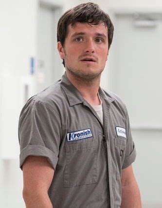 Pin on Eye Candy | Josh hutcherson, Josh, Mike schmidt