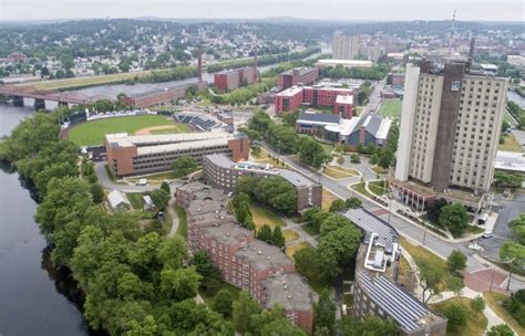 جامعة ماساتشوستس لويل Umass Lowell