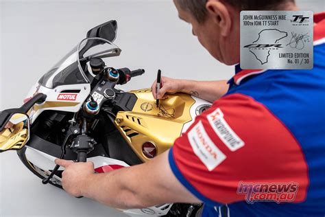 John Mcguinness Limited Edition Honda Cbr Rr R Fireblade Sp Mcnews