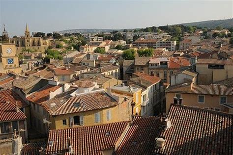 Salon-de-Provence France travel and tourism, attractions and sightseeing and Salon-de-Provence ...