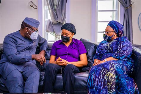 In Pictures Fayemi Wife Pay Condolence Visits To Odumakin Chukwumas