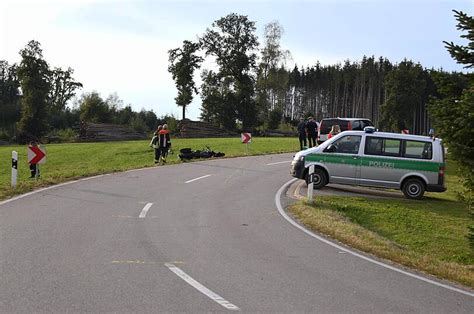 Frontalcrash bei Mühldorf 51 jähriger Motorradfahrer stirbt