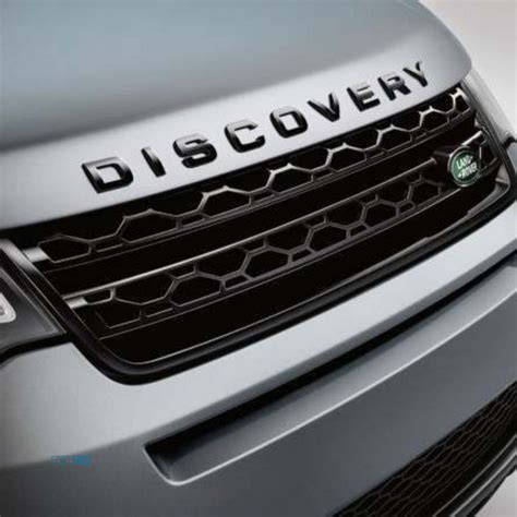 Discovery 5 2017 On Front Grille Half Honeycomb Style Gloss Black — 4x4hq