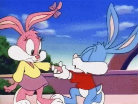 Bugs Bunny Kiss GIF - BugsBunny Kiss Hand - Discover & Share GIFs