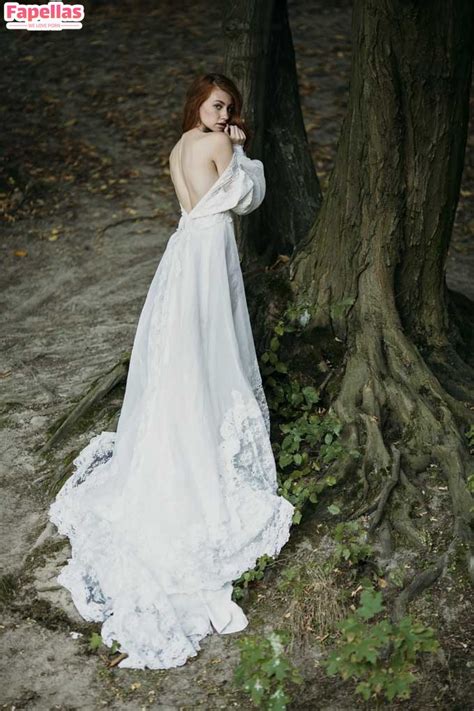 AnnUmbird Aka Umbird Nude Leaks OnlyFans Fapellas