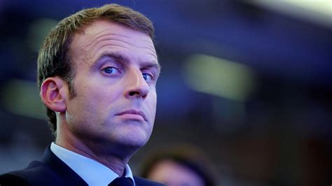 El Presidente Francés Emmanuel Macron Lanzó Una Lotería Para Restaurar