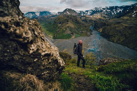 [BEST 6 HIKING TRAILS in Iceland]: Discover the hiking wonders!