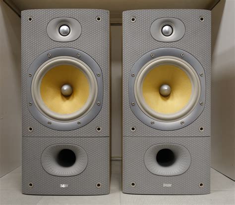 Used B W Dm S Bookshelf Speakers For Sale Hifishark