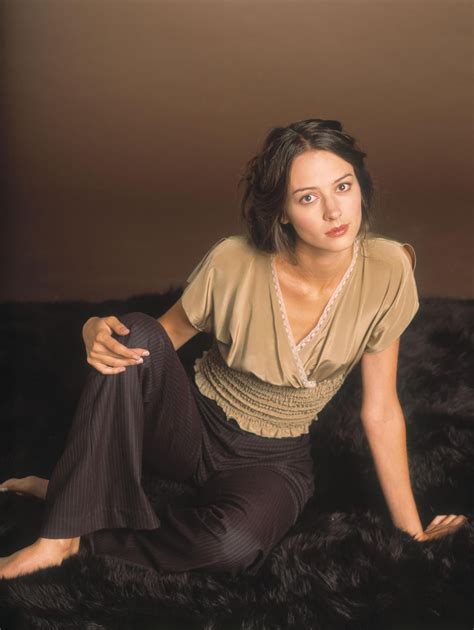 Amy Acker Full Size Page