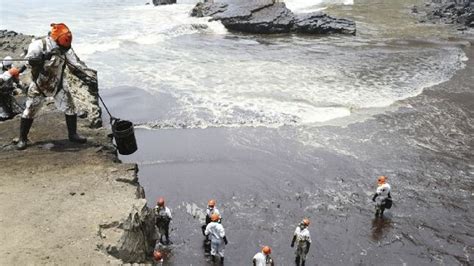 Caso Repsol Ministerio Del Ambiente Denuncia Que Playas Siguen