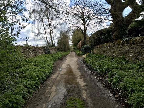 Single Track Lane At Church Enstone David Dixon Cc By Sa