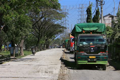 Pengecoran Jalan Yos Sudarso Jalur Pantura Semarang Demak Foto