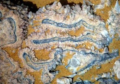 The Crystal Mountain in Egypt (Photos) – Geology In | Crystal mountain ...