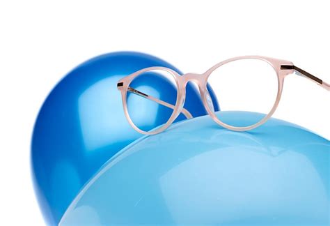 spotlight  myopia  singapore