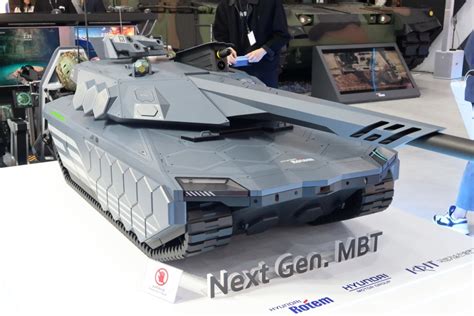 Adex Hyundai Rotem Exhibits Its Ng Mbt Concept While It