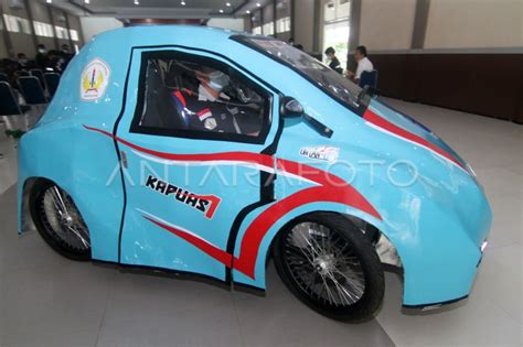 MOBIL LISTRIK KARYA MAHASISWA PONTIANAK ANTARA Foto