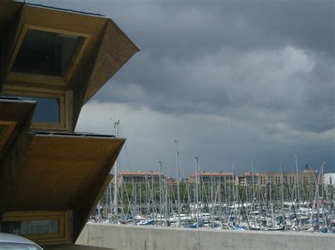 Iaac S Stunning Solar Powered Endesa Pavilion Soaks Up The Sun In Barcelona